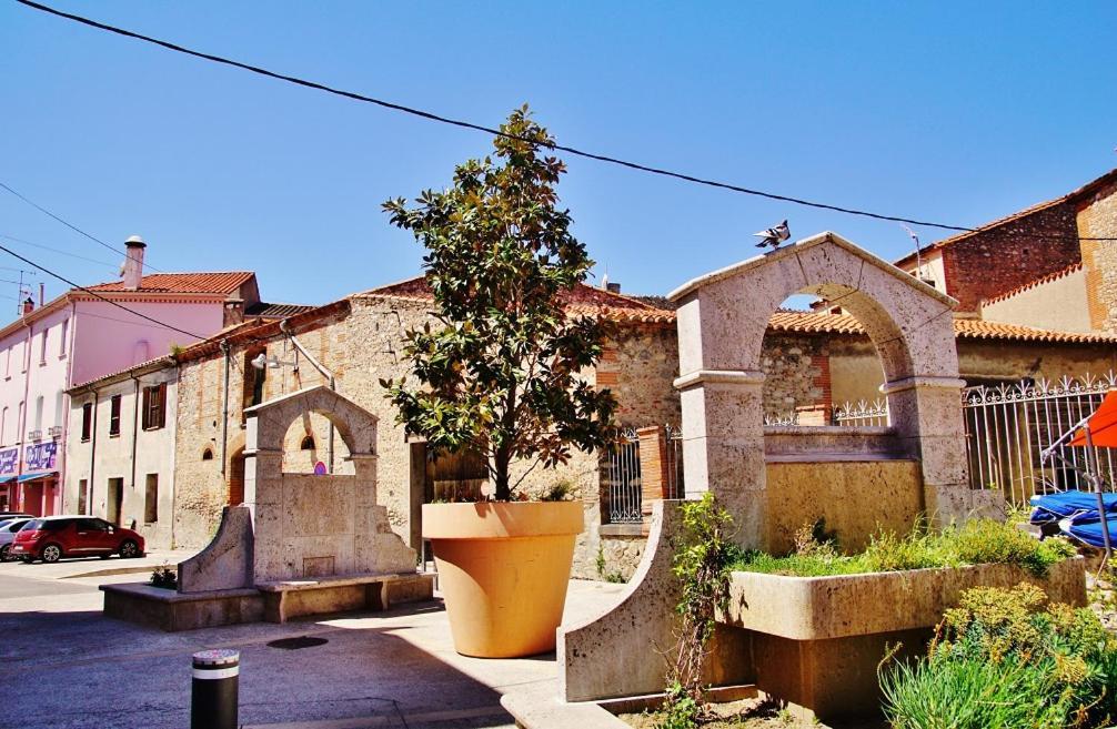 Appartement Centre Ville Du Boulou Pour 2 Adultes-2 Enfants- Check In 17H-21H--Juillet-Aout Reservation De 7 Jours Mini Le Boulou Exterior foto